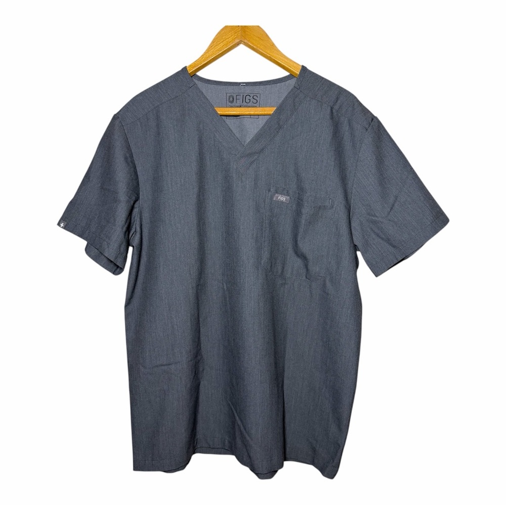 FIGS Scrubs Mens Leon Three Pocket Top V-Neck Gray L Medical Short Sleeve Shirt